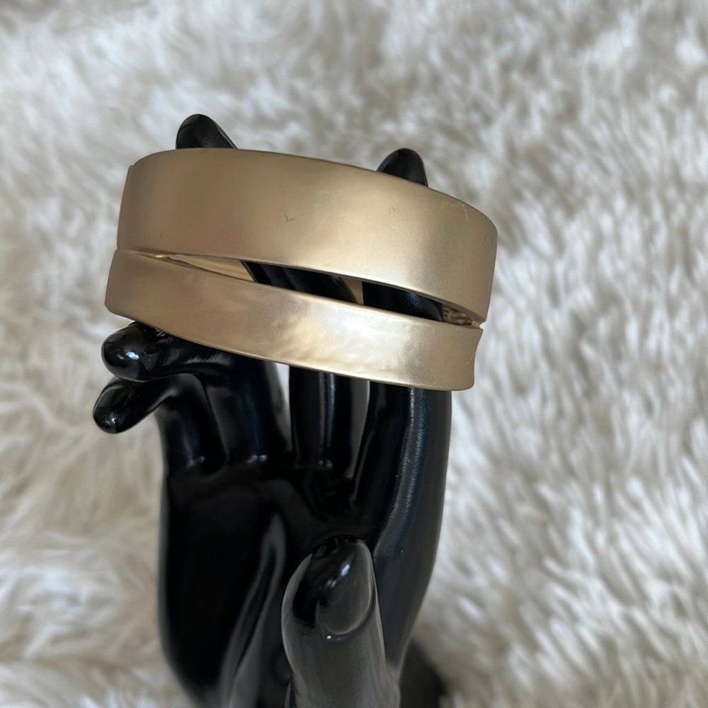 Chico’s cuff bracelet - Picture 1 of 4